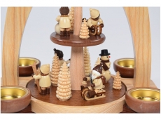 Dregeno - Pyramide mit Winterkindern 2-stöckig