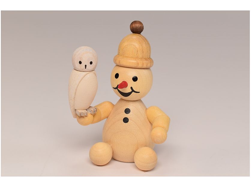 Wagner - snowman junior with snowy owl