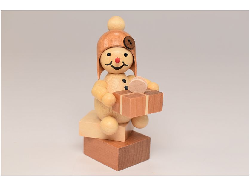 Wagner - Schneemdchen mit Geschenk