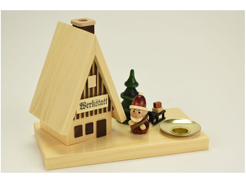 Rauchhaus Werkstatt mit Weihnachtsmann
