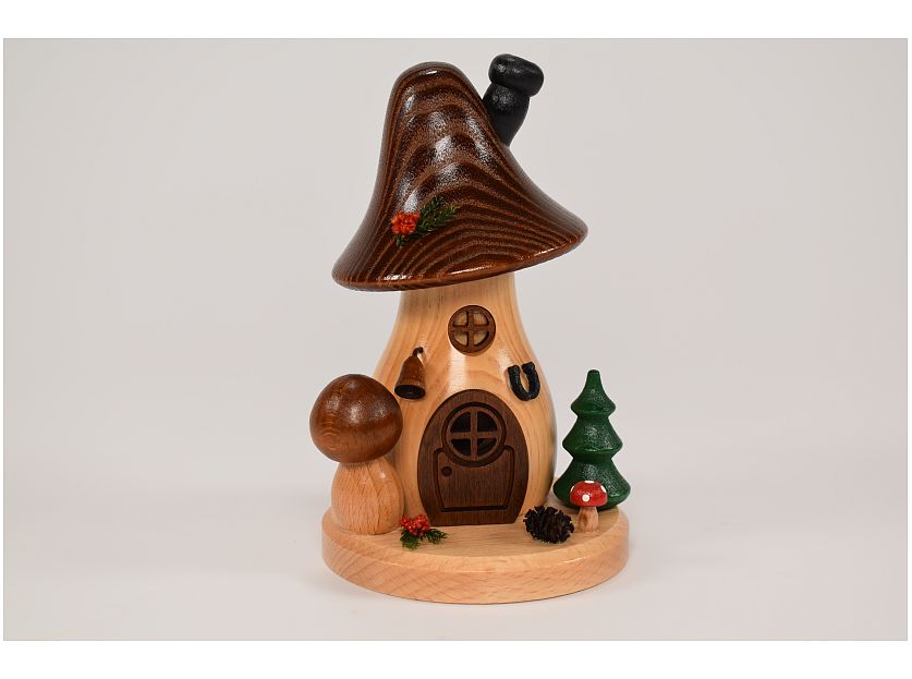 DWU - Brown cap, curved high
