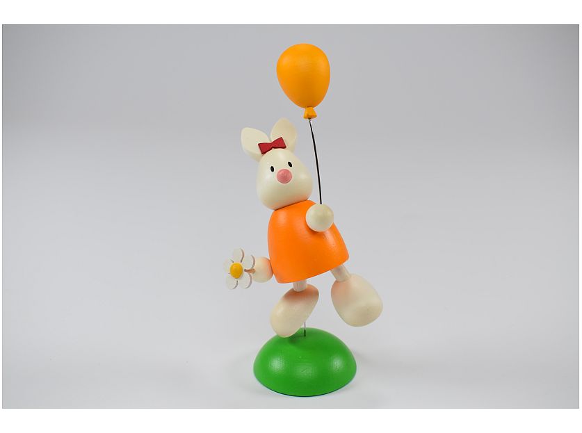 Hobler - Emma with balloon