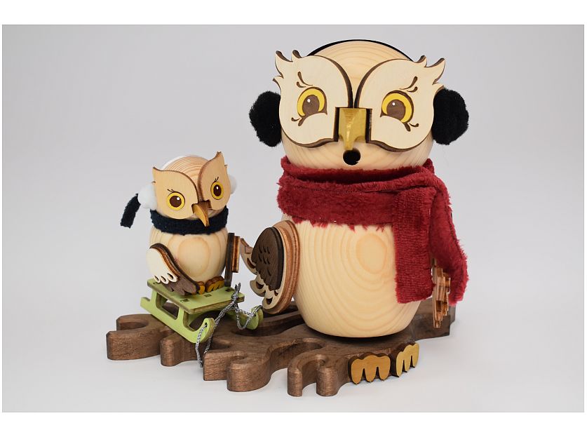 Kuhnert - Smoky owl sleigh ride with child (with video)
