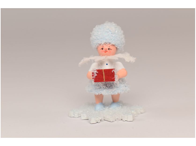 Kuhnert - Snowflake with gift package