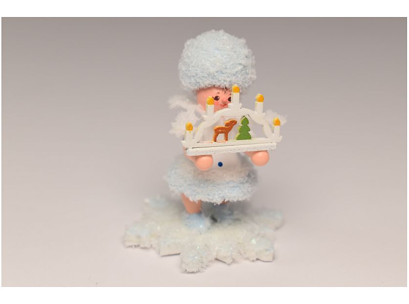 Kuhnert - Snowflake with candle arch