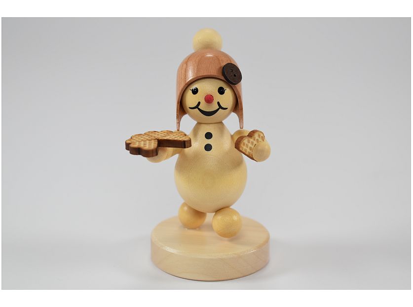 Wagner - snow girl with waffle