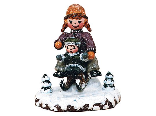 Hubrig - Winterkinder Schlittenfahrerin