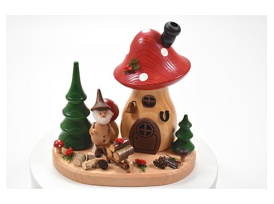 Mushroom house - Mushroom house wheelbarrow (with video)