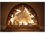 Taulin - round arch with skiers and tree ball