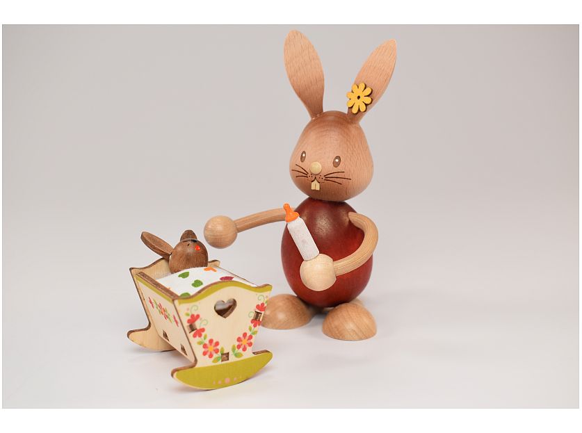 Kuhnert - Stupsi bunny with cradle